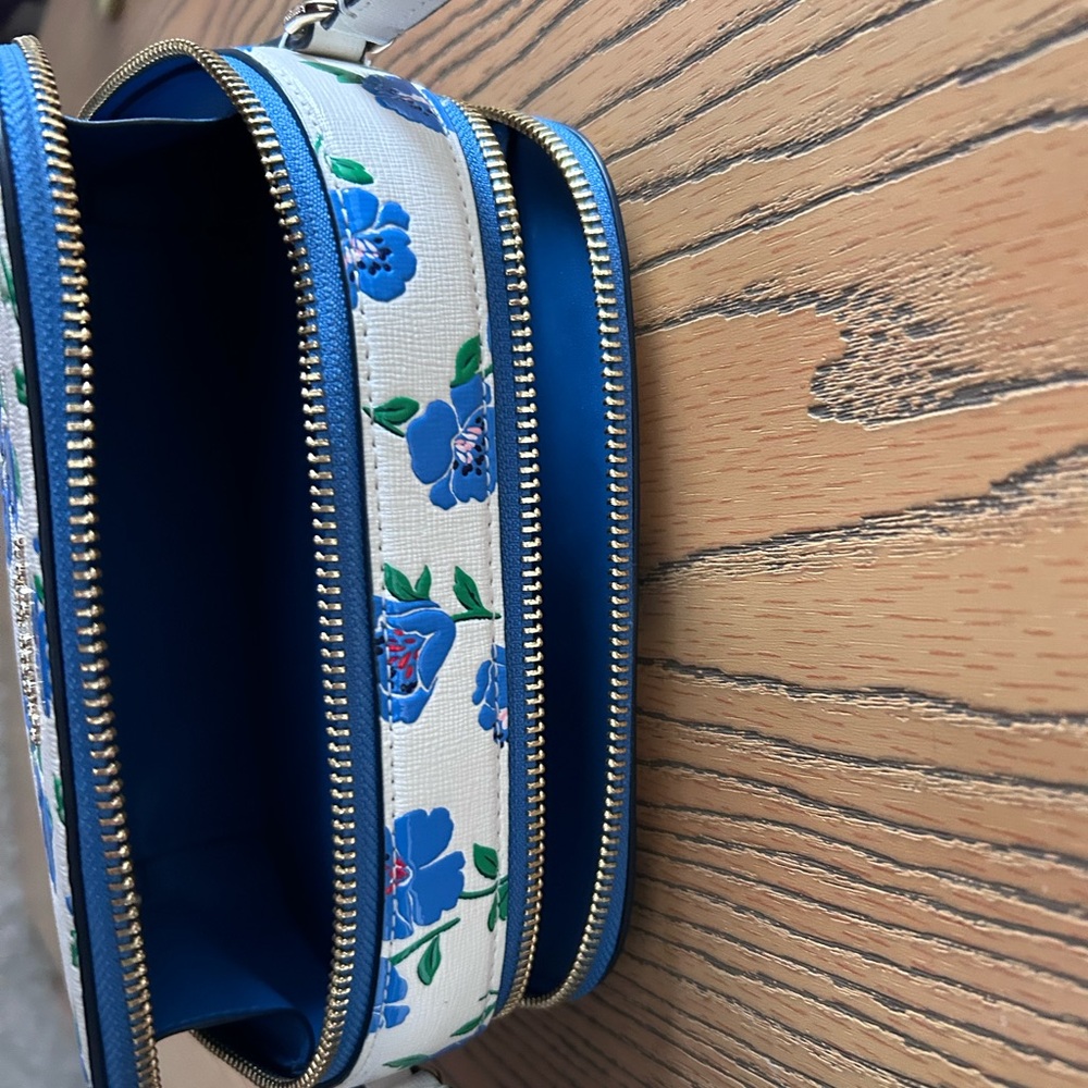 kate spade Devin Springtime Blooms Double Zip Dome Crossbody - Picture 6 of 10